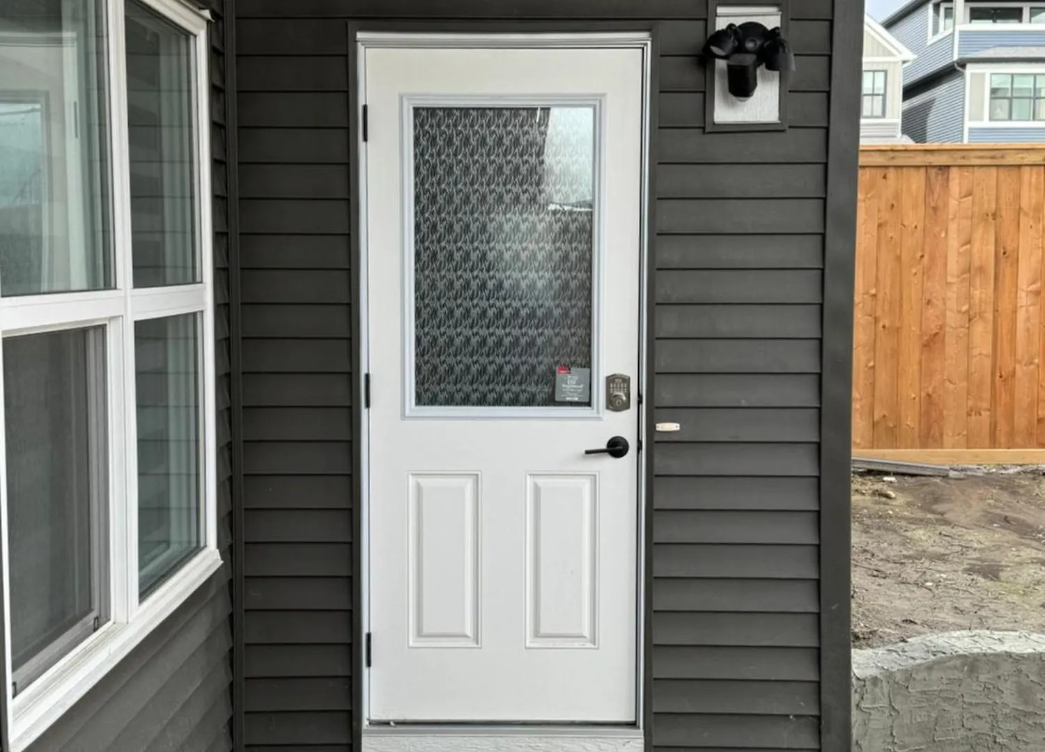 The Glacier Royale - 1 Bed Suite In Nw YYC 0*,  Kanada