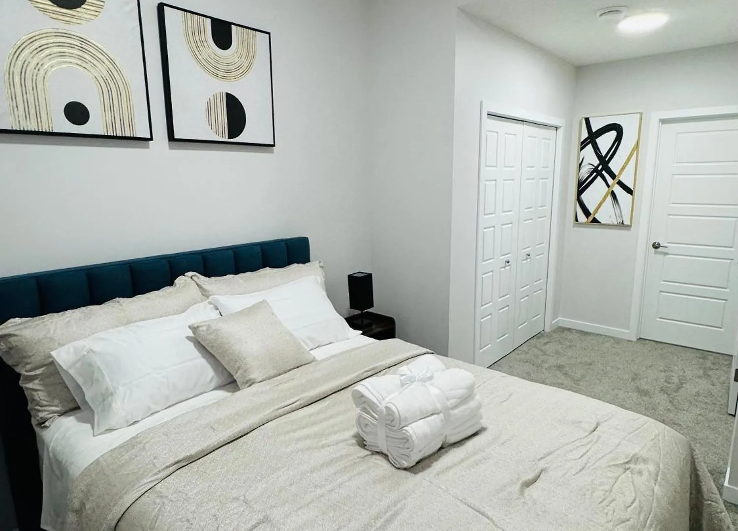 The Glacier Royale - 1 Bed Suite In Nw YYC