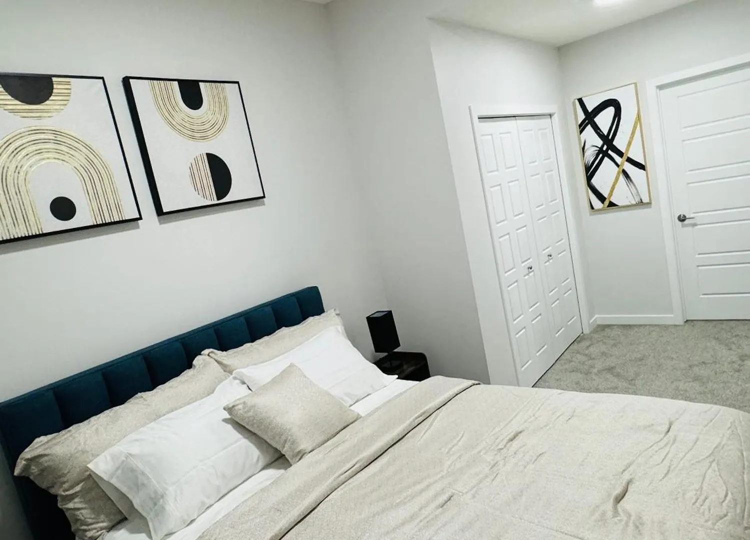 Daire The Glacier Royale - 1 Bed Suite In Nw YYC